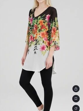 Johnny Was Black & White Floral V-Neck Tunic